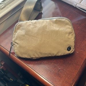 Lululemon Fanny pack